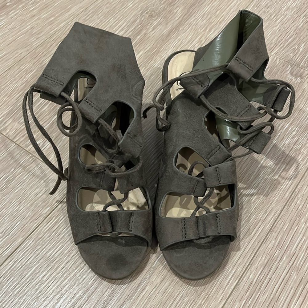 Ankle Length Tie Up 3” Heeled Booties